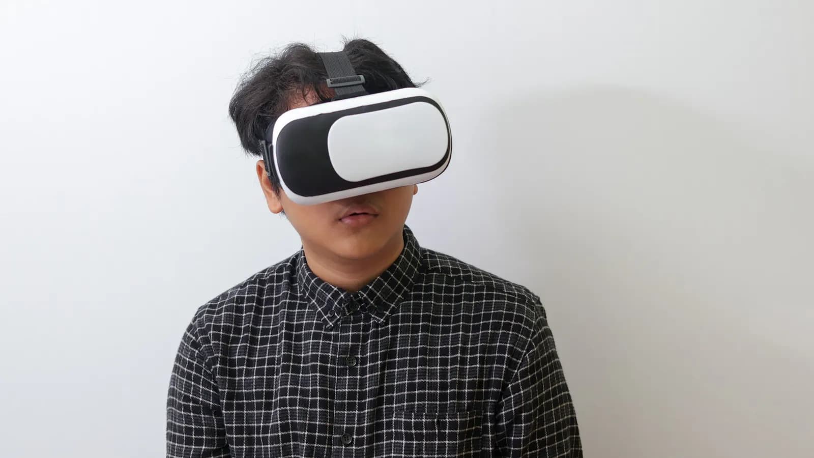 Augmented Reality on the Web: Building Immersive Brand Experiences